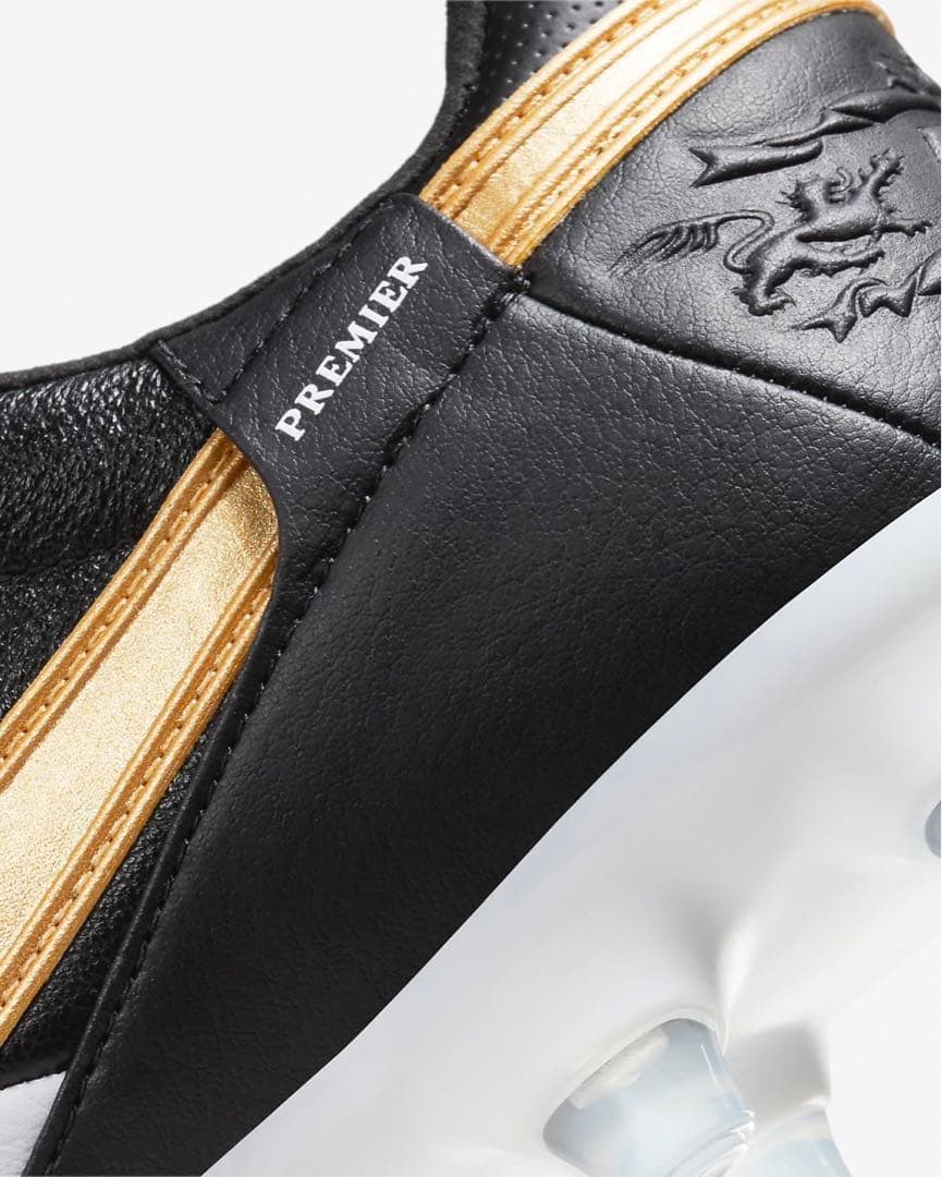 ナイキ プレミア III FG