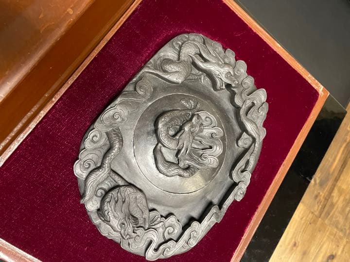 龍の硯　三龍硯　骨董品