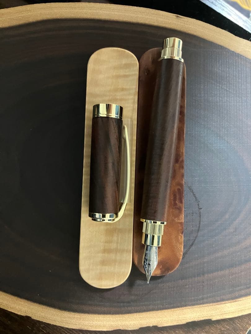 サイアミーズローズウッド 万年筆