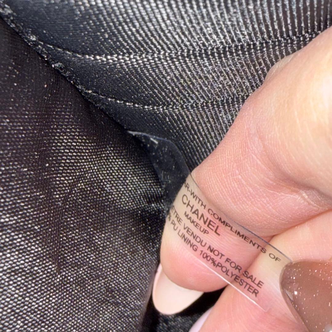 CHANEL MAKEUP ウォレットショルダーバッグ ブラック