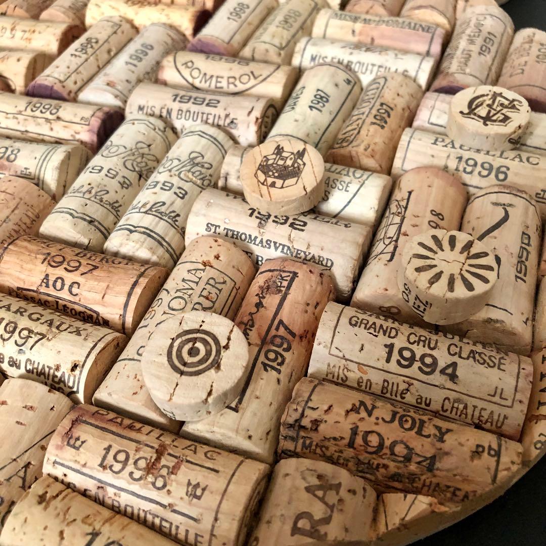 ヴィンテージワインコルク　 コルクアート エレキギター　ハンドメイド　インテリア