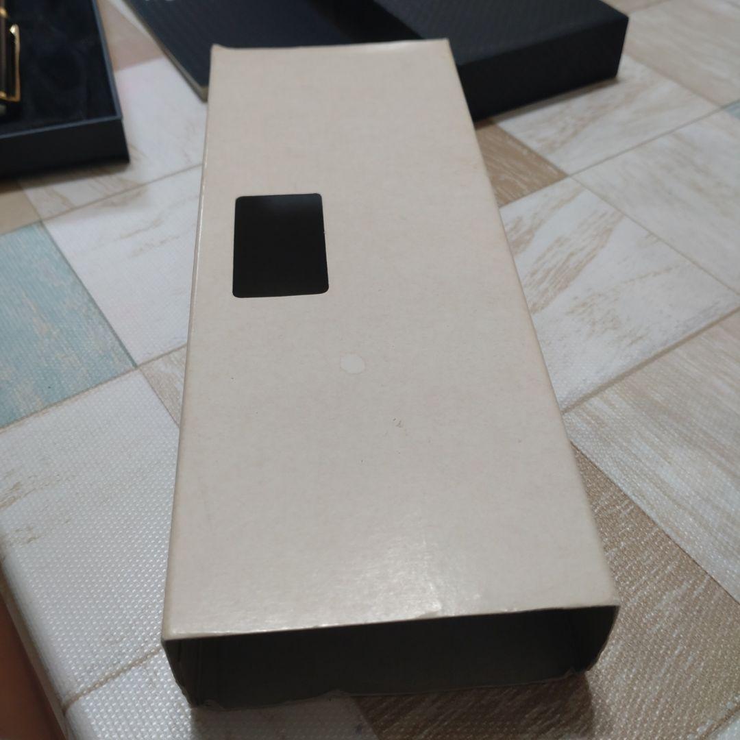 試し書きのみ MONTBLANC noblesse oblige ボールペン