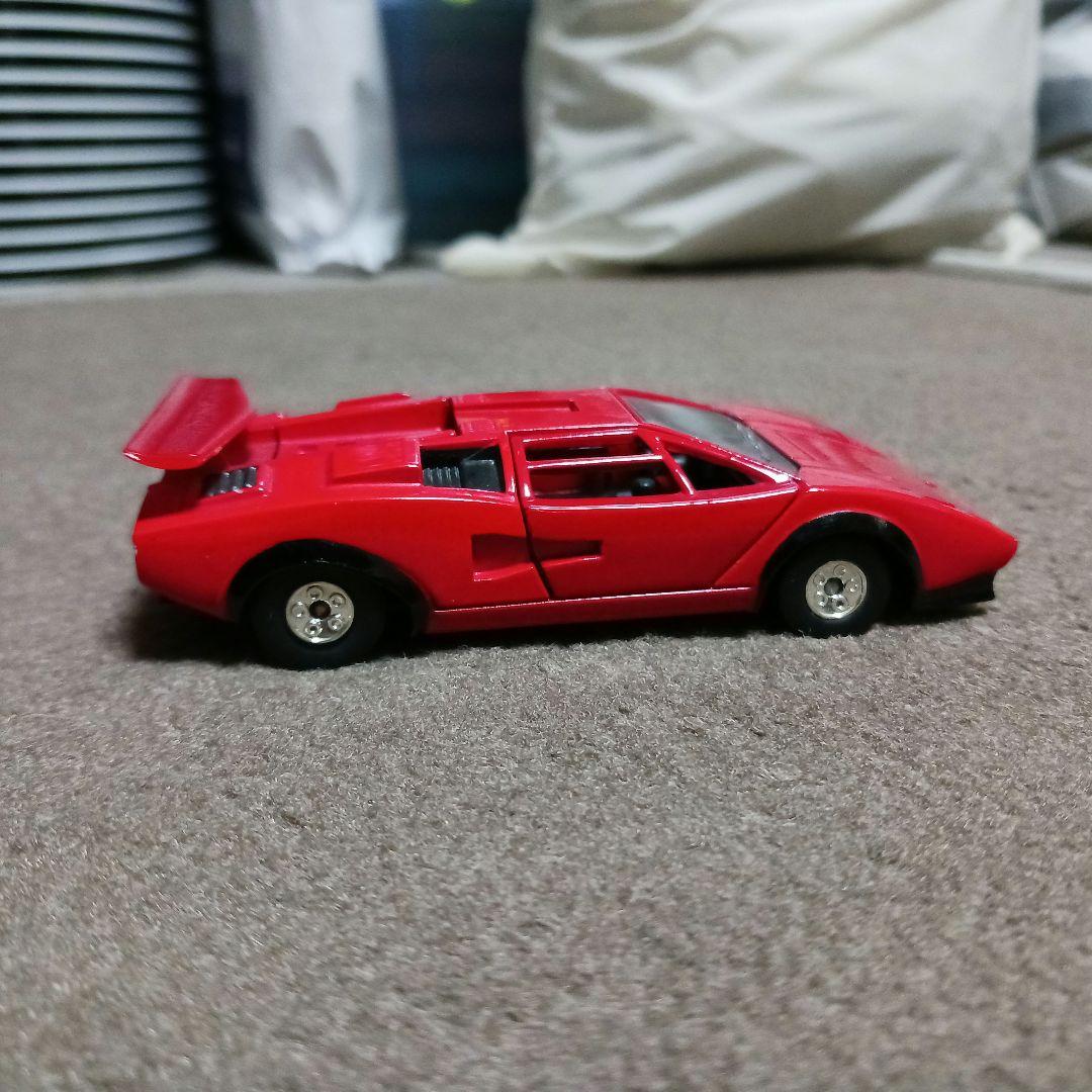 バンダイNO.100 ランボルギーニ カウンタックLP500 1/43