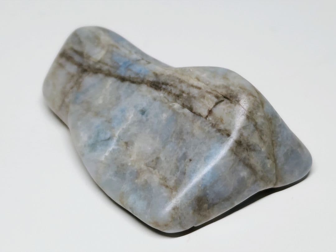 コン沢 41g 翡翠 ヒスイ 原石 鑑賞石 自然石 誕生石 鉱物 鉱石 水石