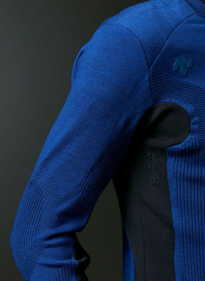 【入手困難】デサントゴルフ g－arc メリノウール×ヒートナビ セーター L