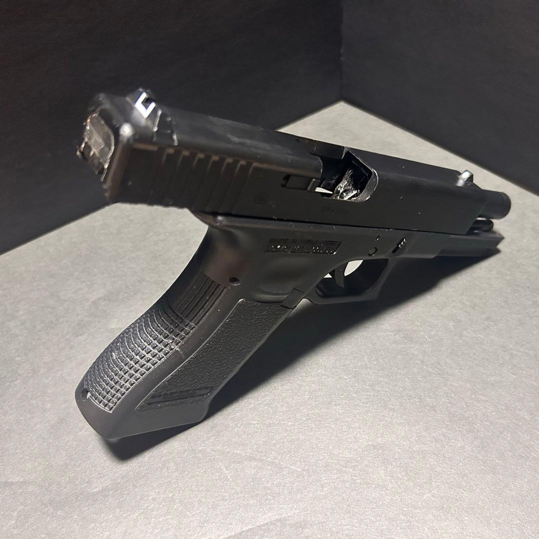 東京マルイ　グロック22 (マガジン2本)ガスブローバック