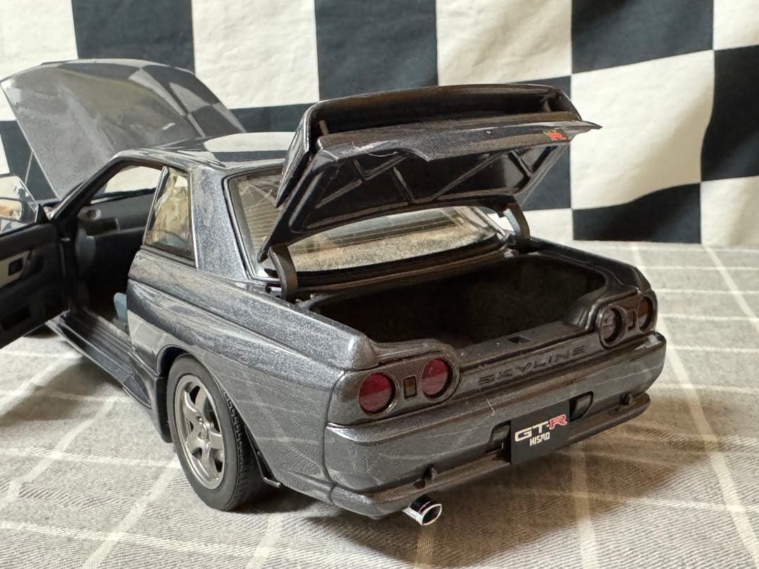 ミニカー Nissan Skyline GT-R (R32) Nismo 1:18