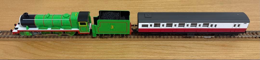 ラ*き様 【中古】TOMIX きかんしゃヘンリー急行セット　93805