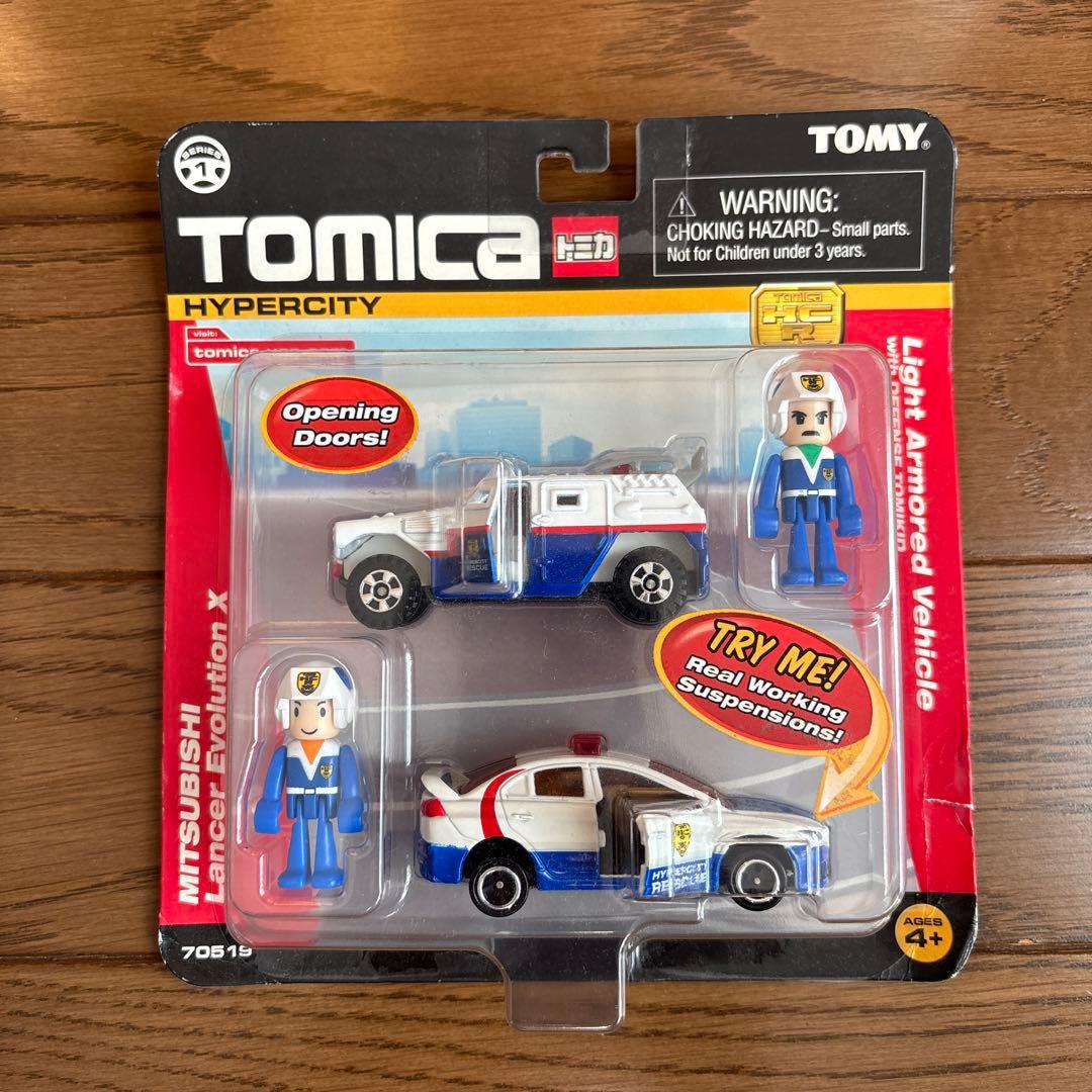 USトミカ ランサーエボリューションX 軽装甲車 日本未発売