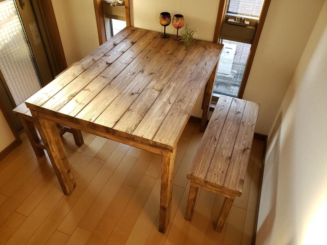アンティーク　ダイニングテーブル+ベンチ　ウォールナット仕上げ