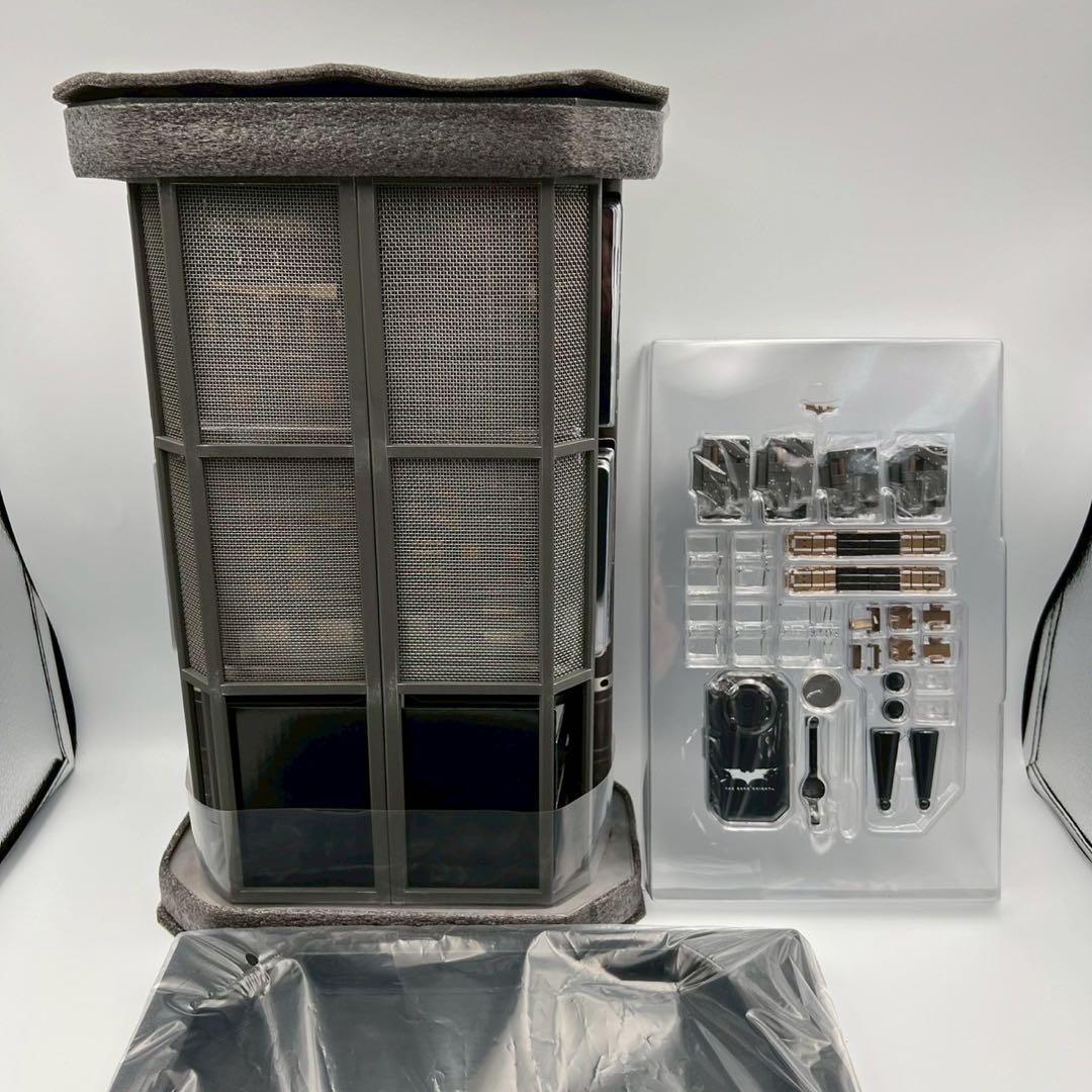 未展示　ホットトイズ　バットマン　ダークナイト　格納庫　1/6　フィギュア