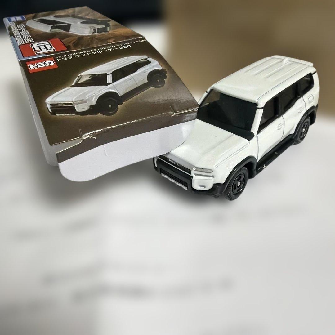 トミカ ランドクルーザー250 ホワイト　白　 ミニカー