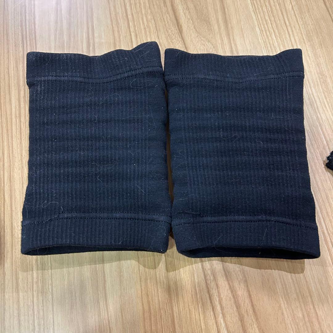 【送料込み】バレーボール ミズノ 肘サポ アシックス 膝サポ 子ども おまけ付き