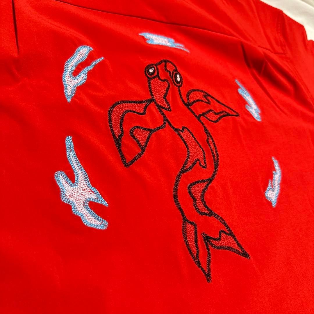 新品　NIKE SB ショートスリーブ ボウリングシャツ　レッド　鯉　L
