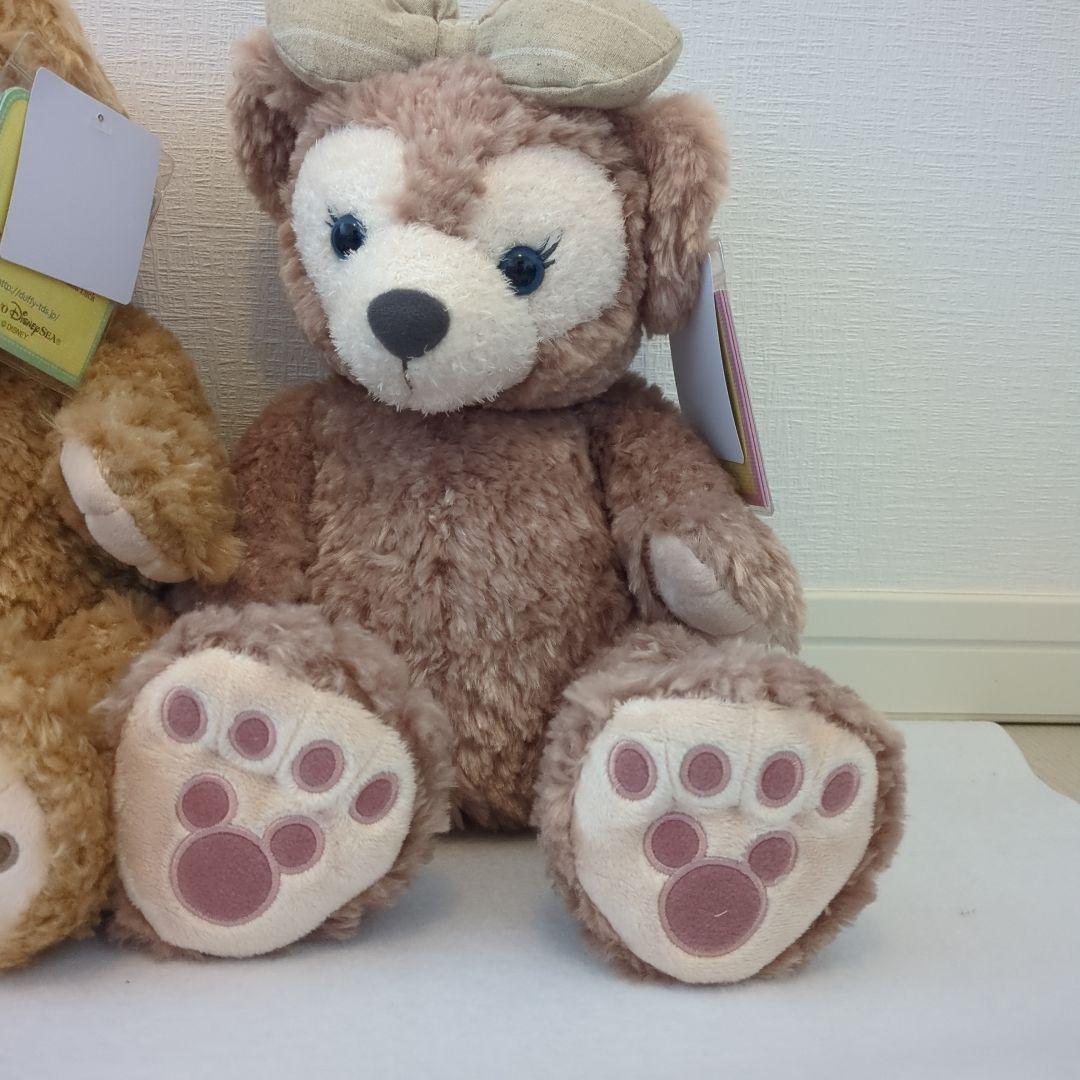 新品タグ付き　ダッフィーとシェリーメイ ぬいぐるみ　２体セット　ディズニー