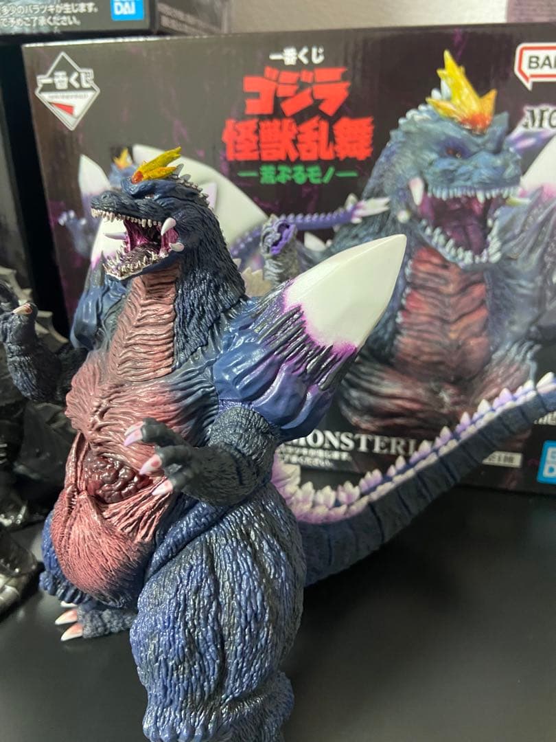 一番くじ ゴジラ 怪獣乱舞 荒ぶるモノ　B賞　C賞　D賞