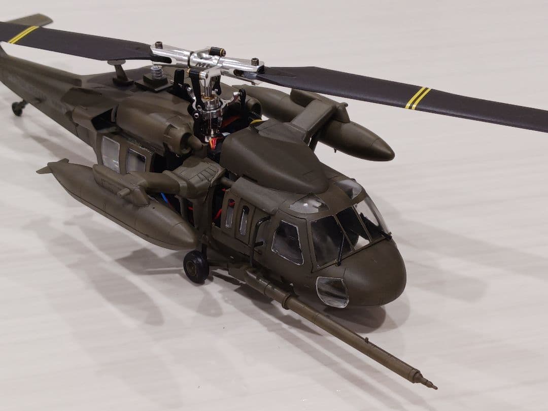 ☆ OMP　M1　UH60　ブラックホーク仕様　ラジコンスケールヘリ ☆