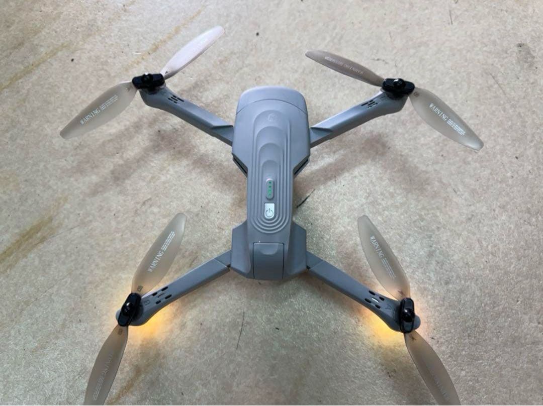 ドローン HolyStone HS175 新品未使用