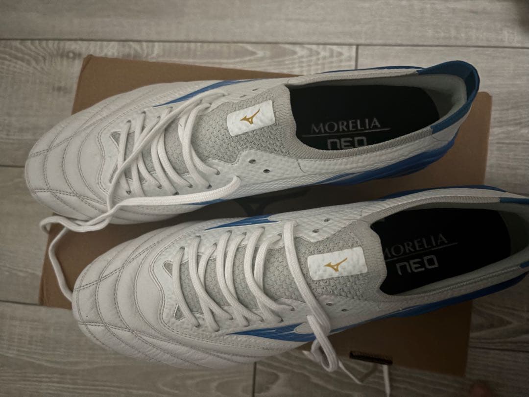 MIZUNO　MORELIA NEO Ⅳ β elite 27.5cm