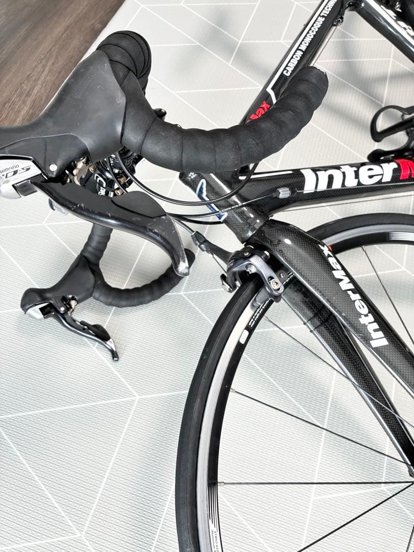 InterMax ロードバイク カーボンフレーム　黒/赤