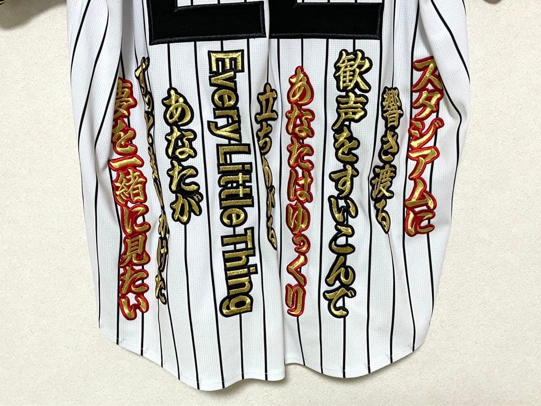 値下げ相談可 阪神タイガース 藤川監督 ユニフォーム 90周年記念 ホーム M