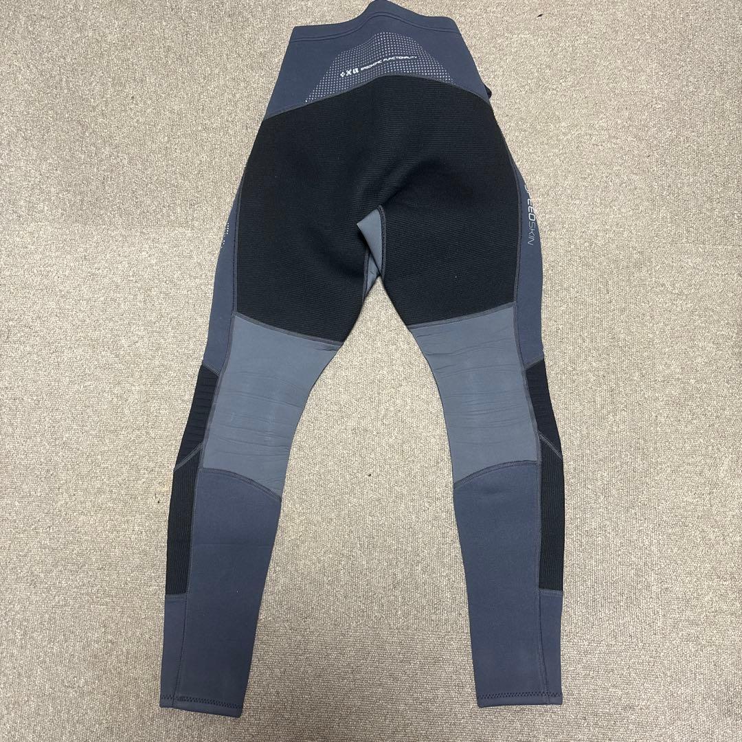 Gill ウェットスーツ 2mm xs