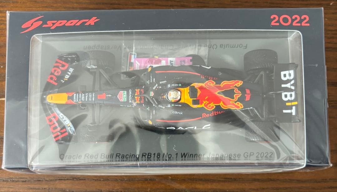 F1日本GP2022 Winner/Mフェルスタッペン/スパークミニカー1/43