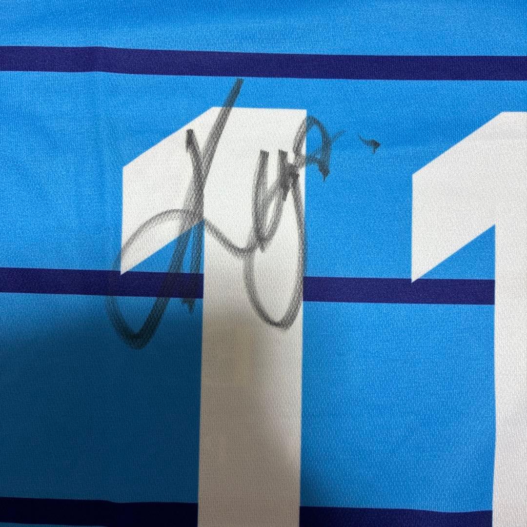 FRONTIER KAZU サイン入りシャツ 11番