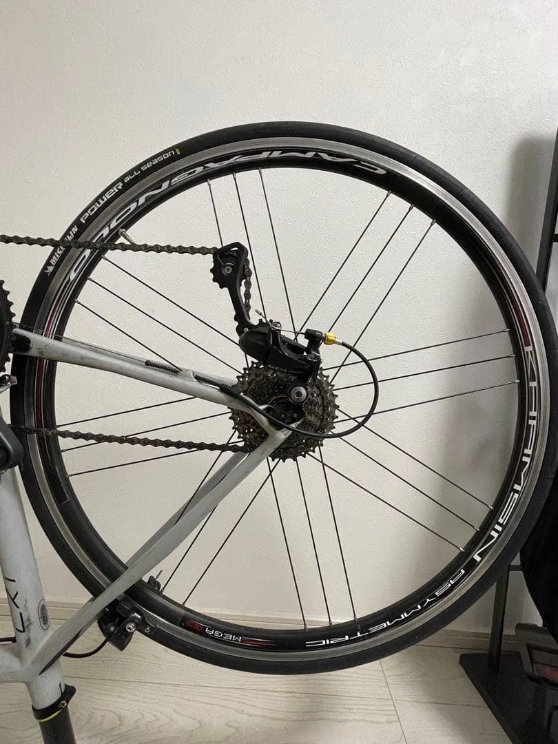 【完成車】SCOTT カーボンロードバイク CR1