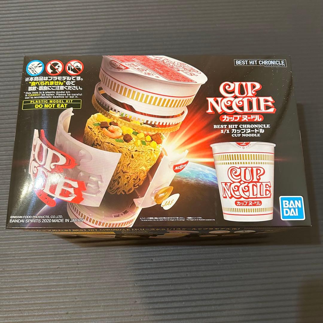 BANDAI カップヌードル 1/1スケール模型 / ウエイト付