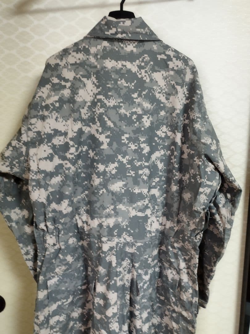 (4998)米軍実物　ＡＲＭＹメカニックスカバーオール　新品未使用　レア