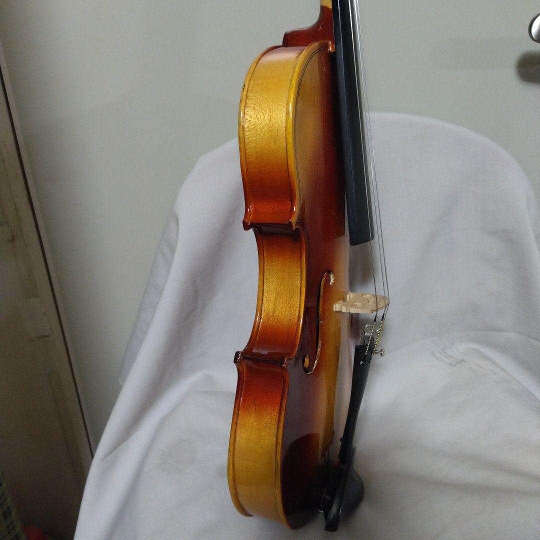 ♥特価♥未使用新品Bestlerバイオリン4/4♥弓、ケ―ス松脂、ピッチパイプ付