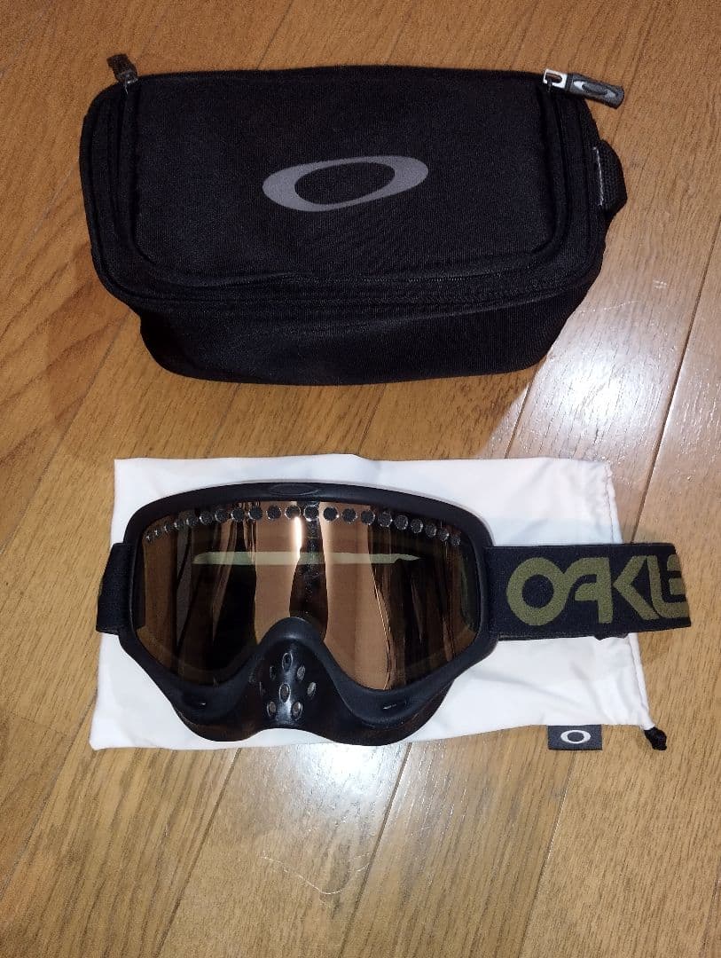 Fragment Design x OAKLEY オークリー ゴーグル