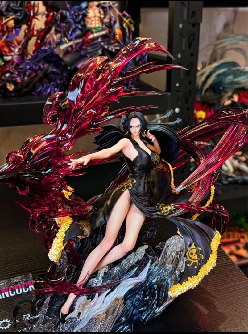 ワンピース　ハンコック　ガレージキット　フィギュア　完成品