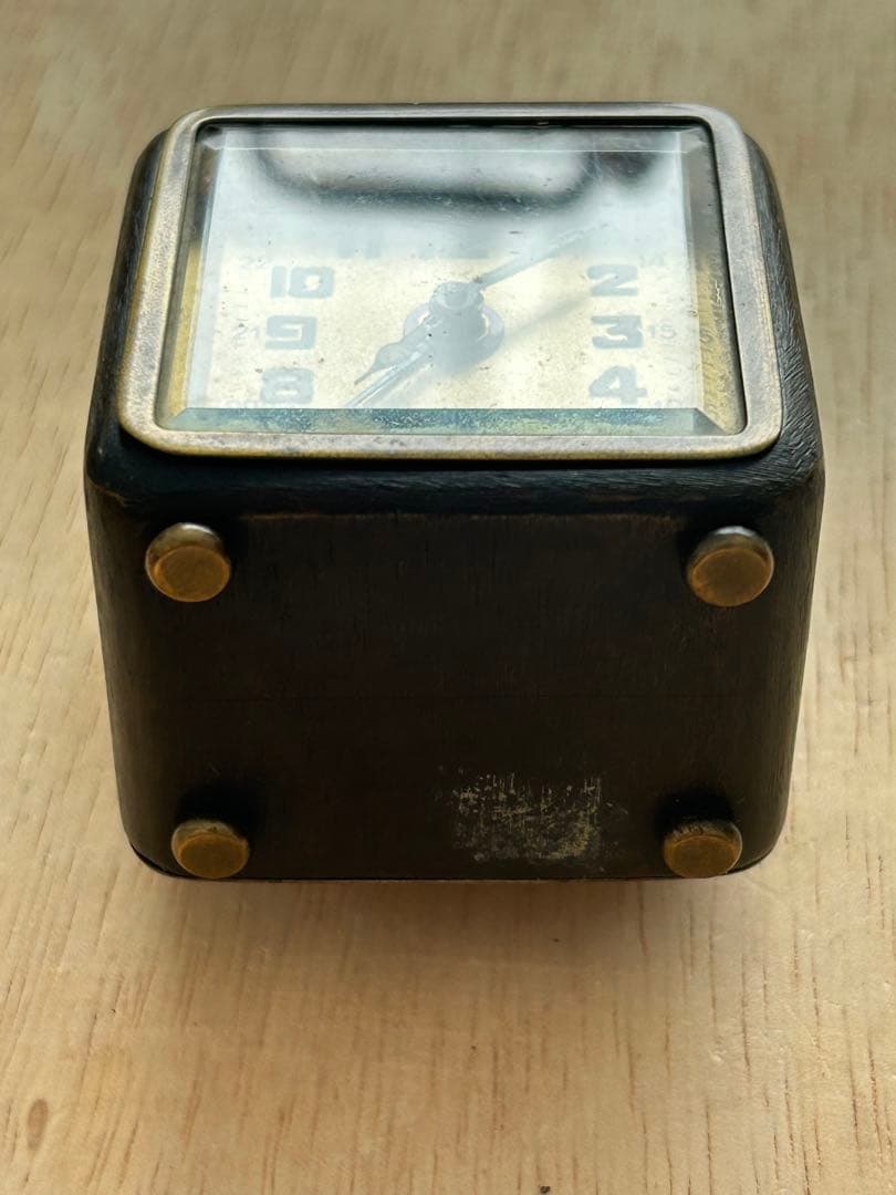 ヴィンテージ角型時計 金色文字盤ブロンズ ジャンク品