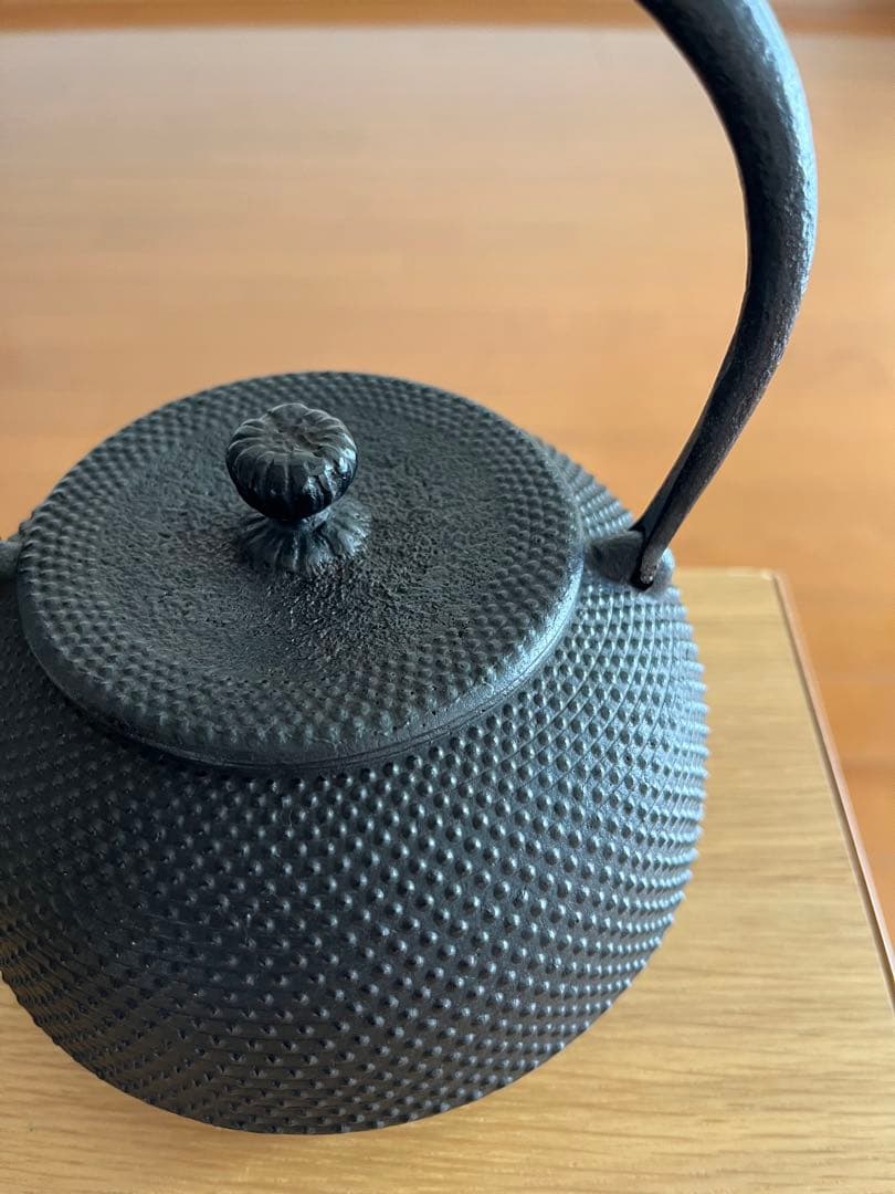 南部鉄器　薫山工房　鉄瓶