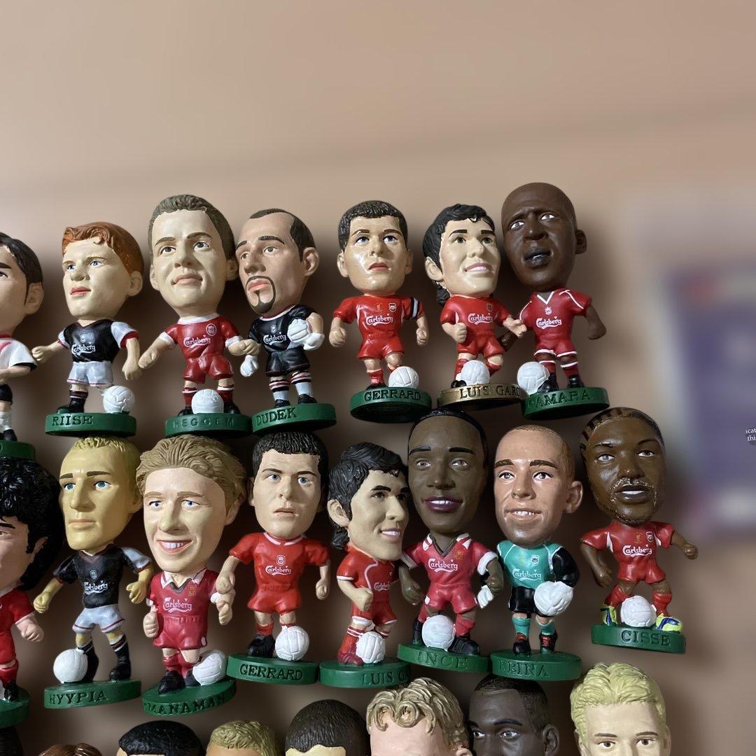 コリンシアン　リバプール サッカー選手 フィギュア 50体セット