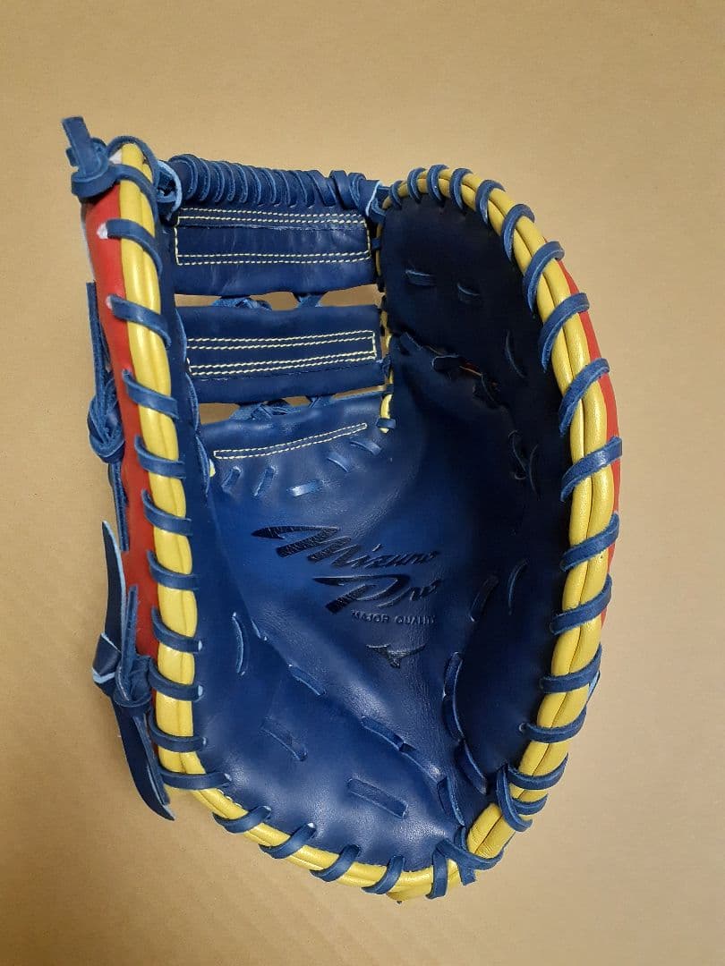 限定品ミズノプロ、一般軟式用ファーストミット新品