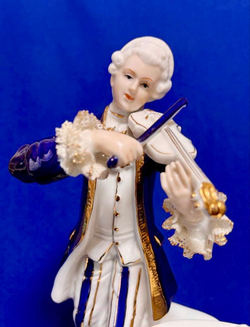 加藤工芸　レースドール　置物　人形　貴族　ピアノ&バイオリン