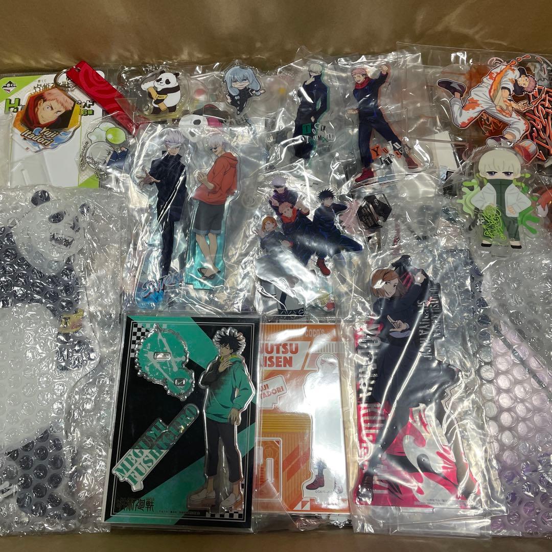 アニメ キャラクターグッズ 大量 缶バッジ アクリルスタンド まとめ売り　希少品