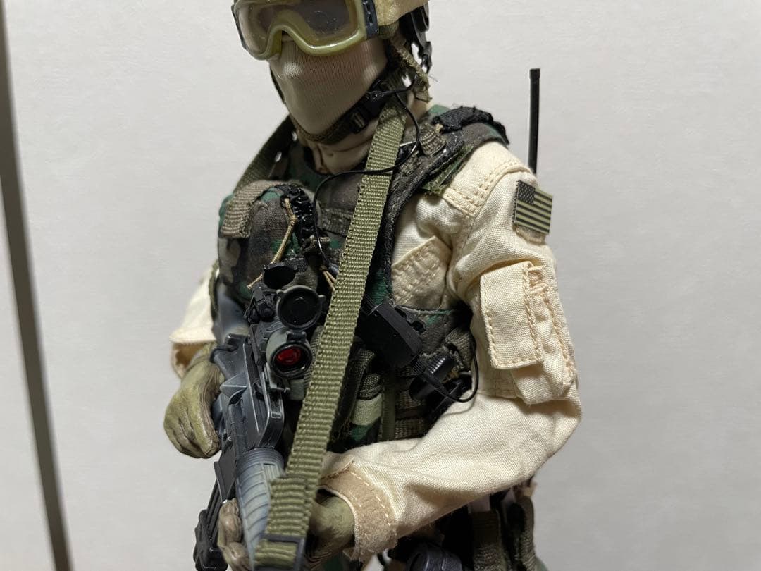 ホットトイズ １／6 USMC フォースリーコン 兵士 軍人 フィギュア