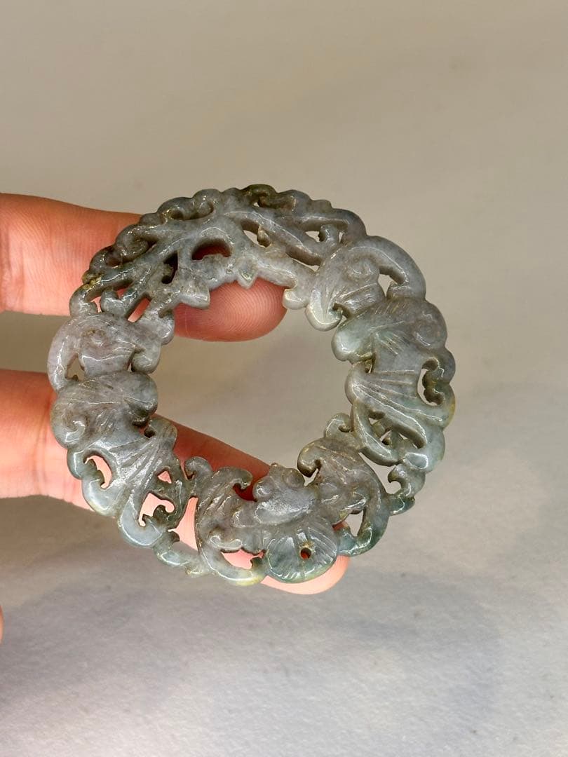 中国 清代 翡翠 镂空彫 圆環 蝙蝠文 有孔 吊りペンダント 古美術品