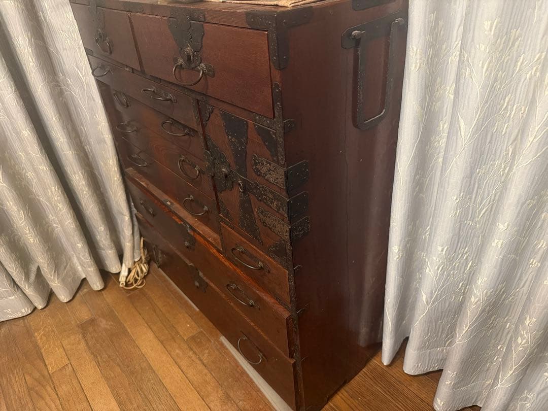 日孟　銘木　昭和レトロ素敵なアンティーク　タンス箪笥　収納けやき？欅？