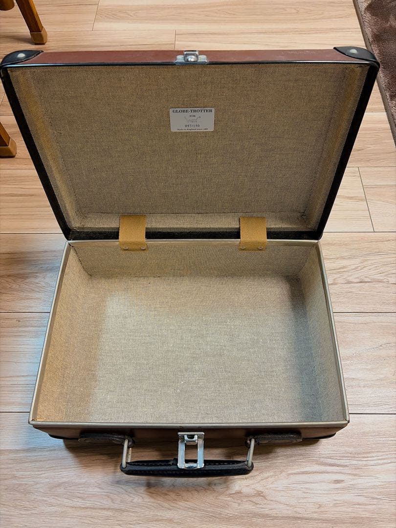 【超希少・150個限定】GLOBE-TROTTER × wd コラボトランク