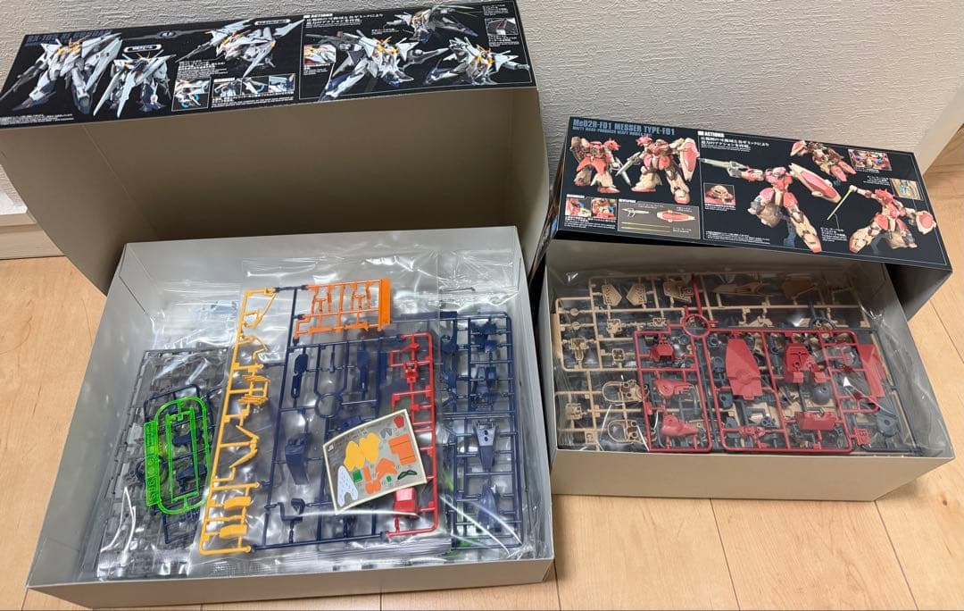 特限〜P還中 HGクスィーガンダム&メッサーF01型セット