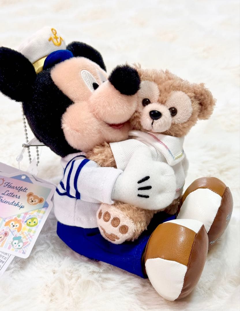ディズニー　ダッフィー　ミッキーマウス 　ぬいぐるみバッジ　ぬいば