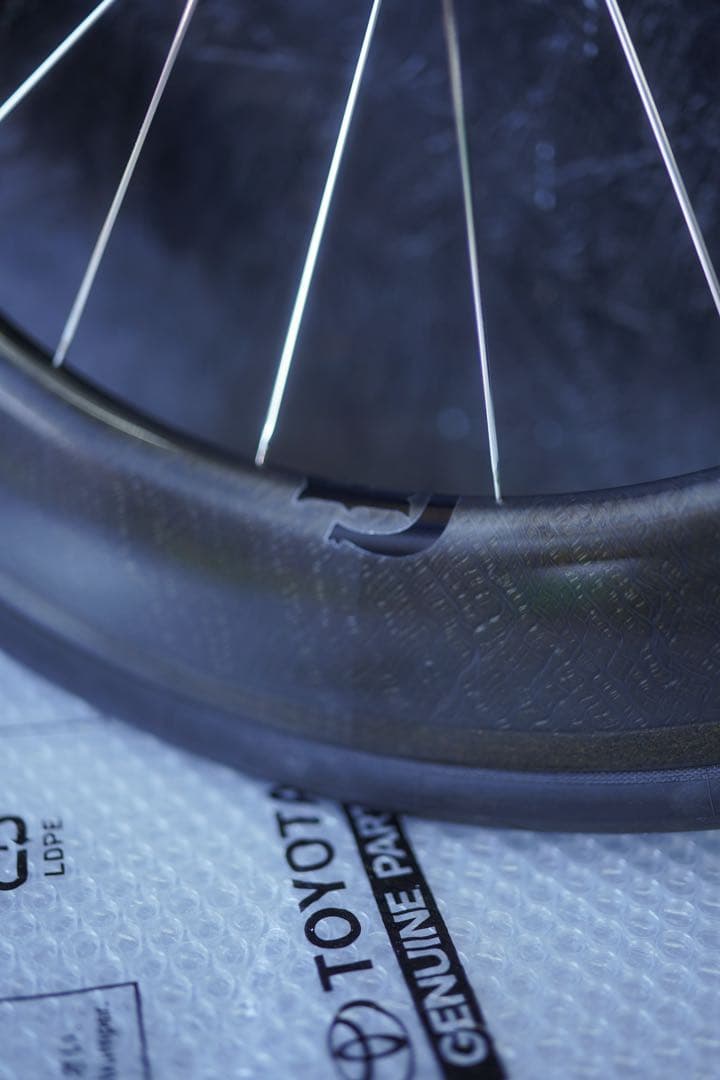 Fリム Brotures マーブル カーボンリム