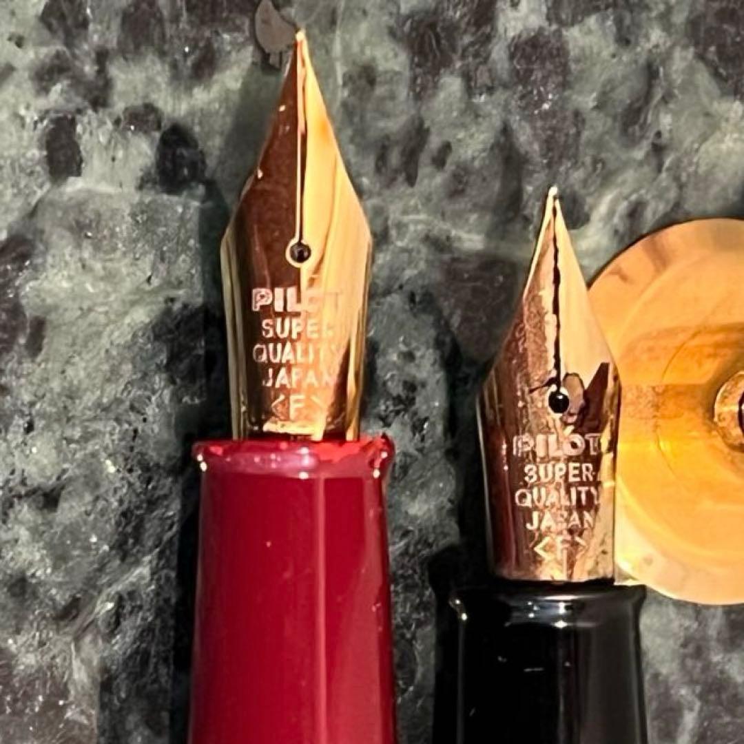 Pilot 2本セット　プラチナ　大理石製デスクペン　スタンド　DPD-5000