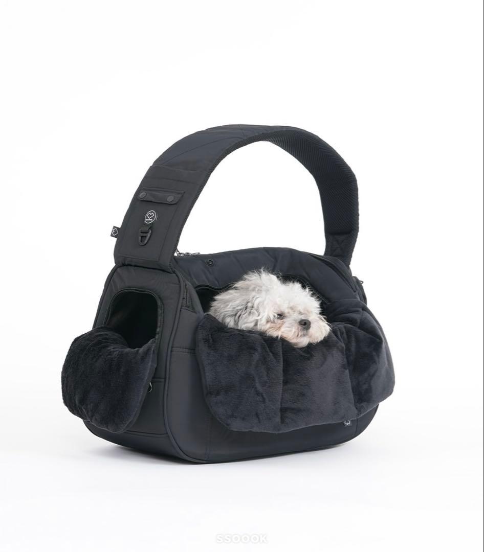 SSOOOK スリングバッグ　ブラックS ハートキーリング付き