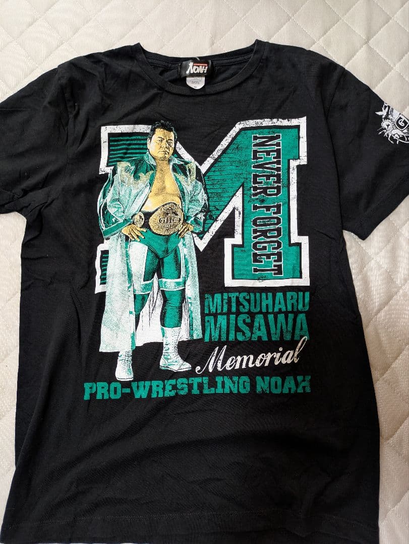 プロレスリング・ノア NOAH 三沢光晴 メモリアルＴシャツ　4枚セット